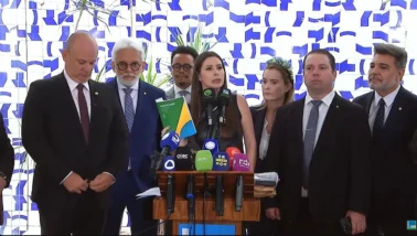 ‘Impeachmaço’ proposto por Carol De Toni mira 16 ministros e eleva pressão sobre governo