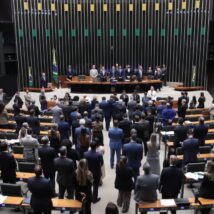 Renúncia fiscal ocorrerá por três anos e pretende incentivar a instalação de datacenters no Brasil. Projeto ainda precisa passar pelo Senado. Imagem referente a matéria