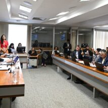 CPI do Crime Organizado aprova convocação de irmãos de Toffoli e Vorcaro e convite a Moraes e esposa CPI do Crime Organizado