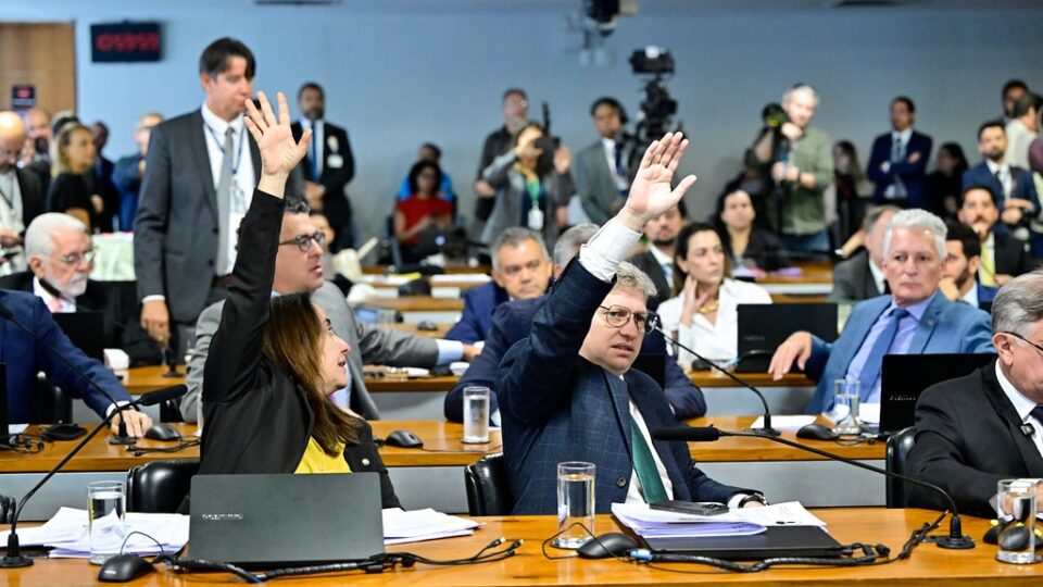 CPMI aprova convocação e quebra de sigilos de ex-CEO do Banco Master