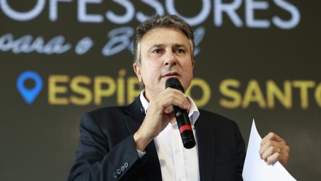 Camilo Santana defende vice do MDB em chapa de Lula