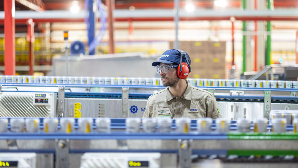 Fiesc afirma que mais de 40 mil empregos deixariam de existir com fim da escala 6×1