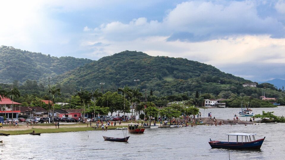 Edital de R$ 3,2 milhões impulsiona projetos de avaliação de impactos ambientais no litoral do Paraná