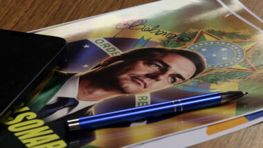 Anotações do pré-candidato à Presidência tratam das articulações para formação dos palanques nos estados. Imagem referente a matéria