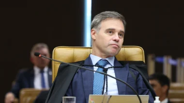 Ministro ressaltou necessidade escolta da PF, além de apontar para o direito ao silêncio de Vorcaro.