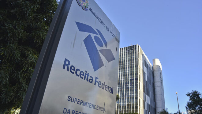 Unafisco cita envolvimento de terceirizados em venda de dados e defende auditor da Receita