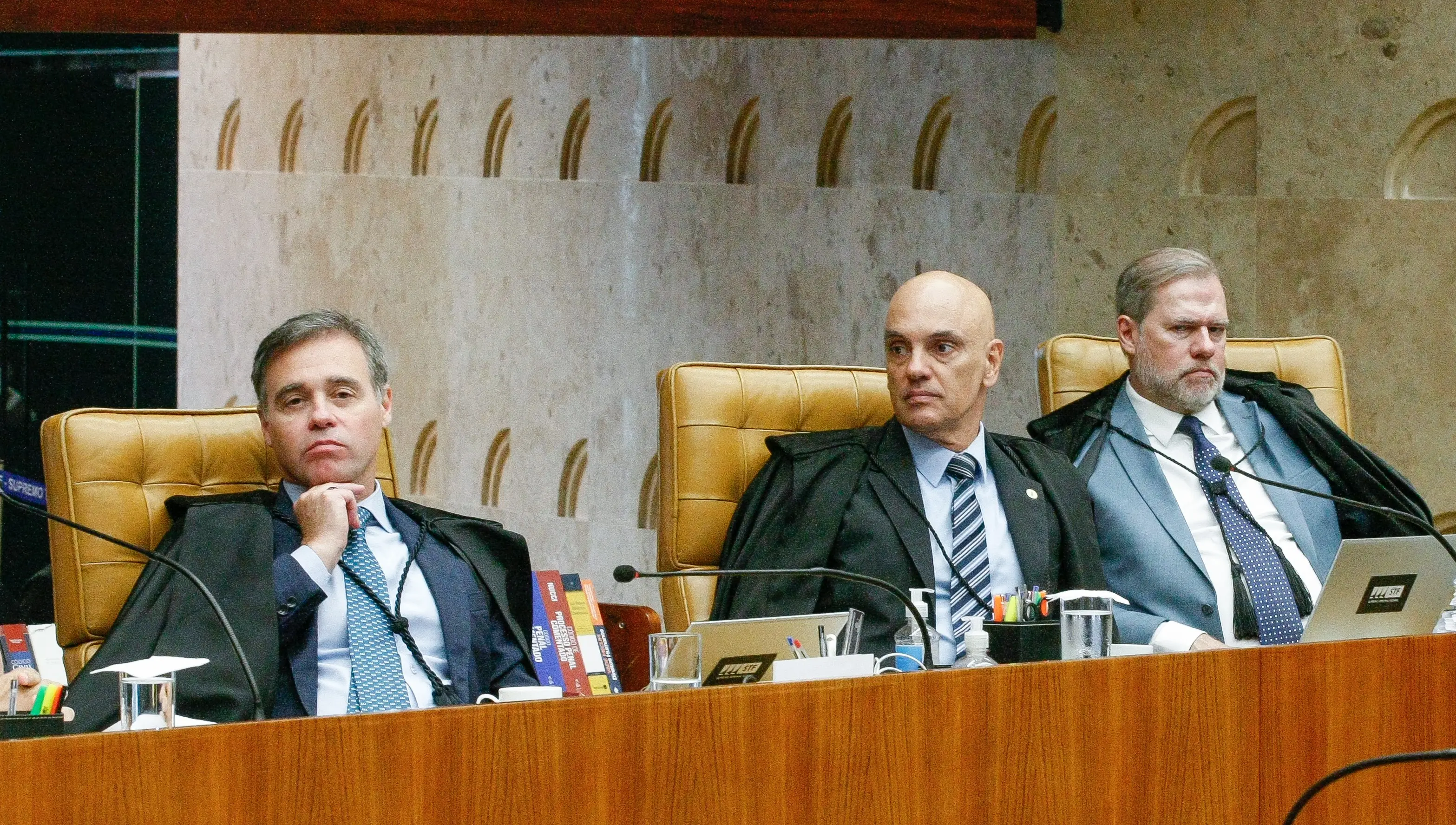 Mendonça tem decidido no sentido de tornar facultativa a ida de depoentes às CPIs