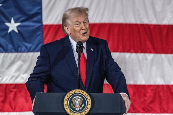 O presidente dos Estados Unidos, Donald Trump, afirmou que a ofensiva militar contra o Irã busca impedir avanços nucleares e neutralizar ameaças à segurança americana.