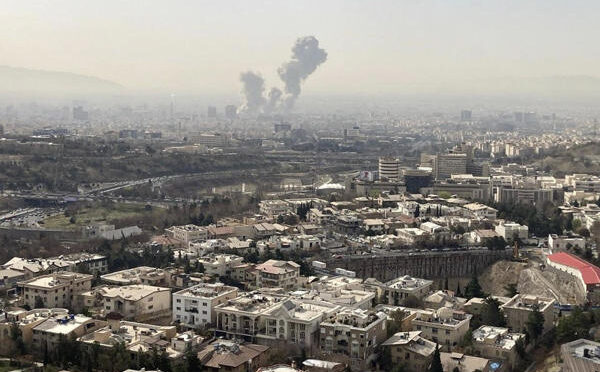 Ministro da Defesa e chefe da Guarda Revolucionária do Irã teriam sido mortos em ataque dos EUA