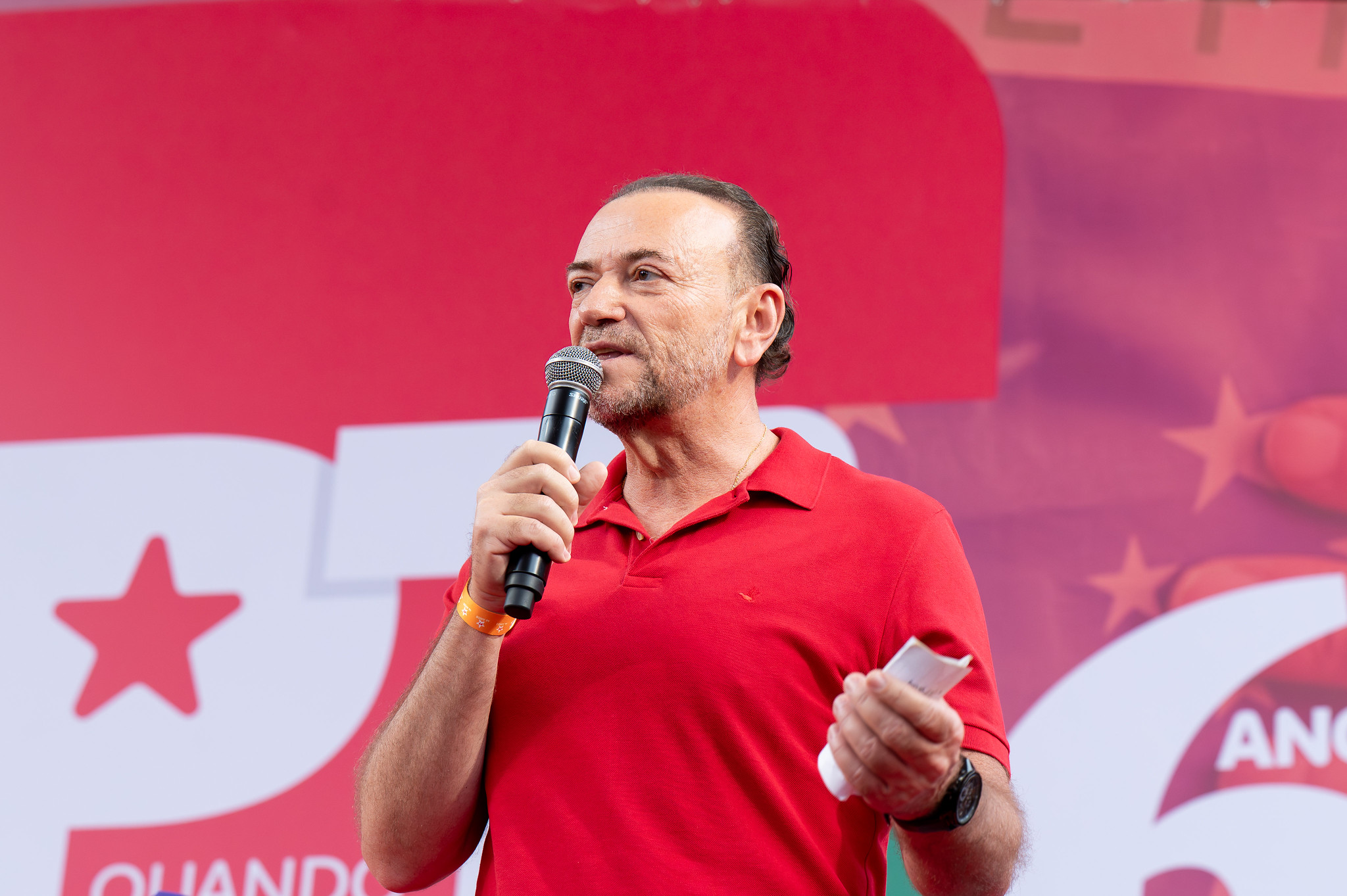 Edinho Silva defendeu mobilização da militância do PT e ofensiva nas redes contra Flávio Bolsonaro