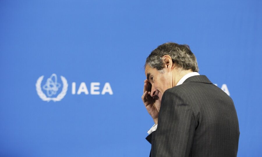 Agência Nuclear convoca reunião emergencial após ataques dos EUA e de Israel ao Irã