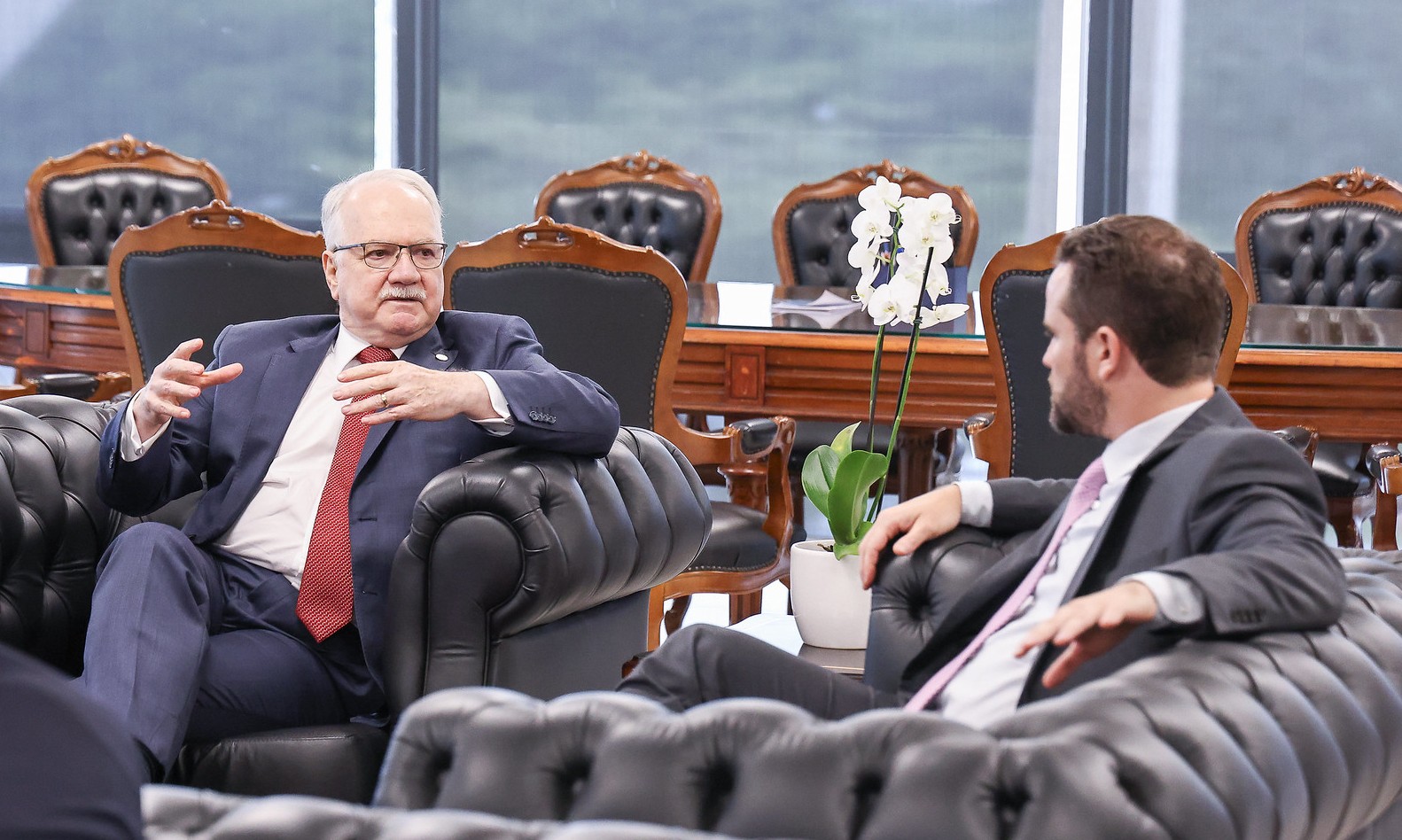 Fachin cria comissão para discutir “penduricalhos”