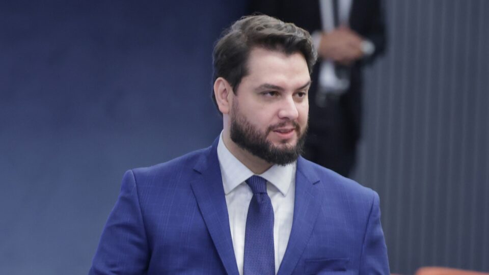 Polícia Penal alega urgência ao explicar transferência de Filipe Martins sem aval de Moraes