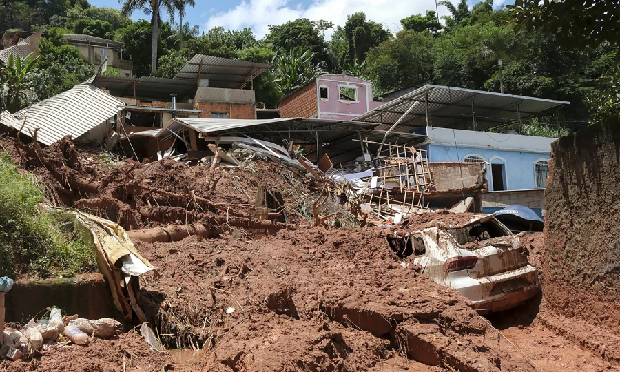 Chuvas na Zona da Mata mineira deixaram cenário de destruição. 70 pessoas morreram. 