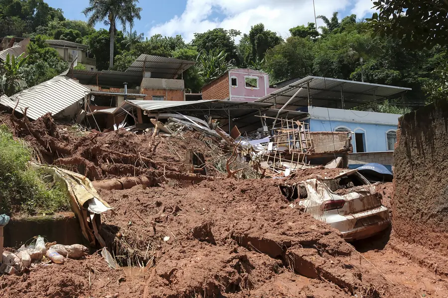 Chuvas na Zona da Mata mineira deixaram cenário de destruição. 70 pessoas morreram.