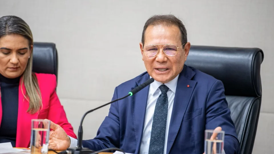 "Tem osso e tem carne": presidente do BRB avalia que ativos comprados do Master podem gerar lucro, desde que estatal aguarde momento apropriado para venda.