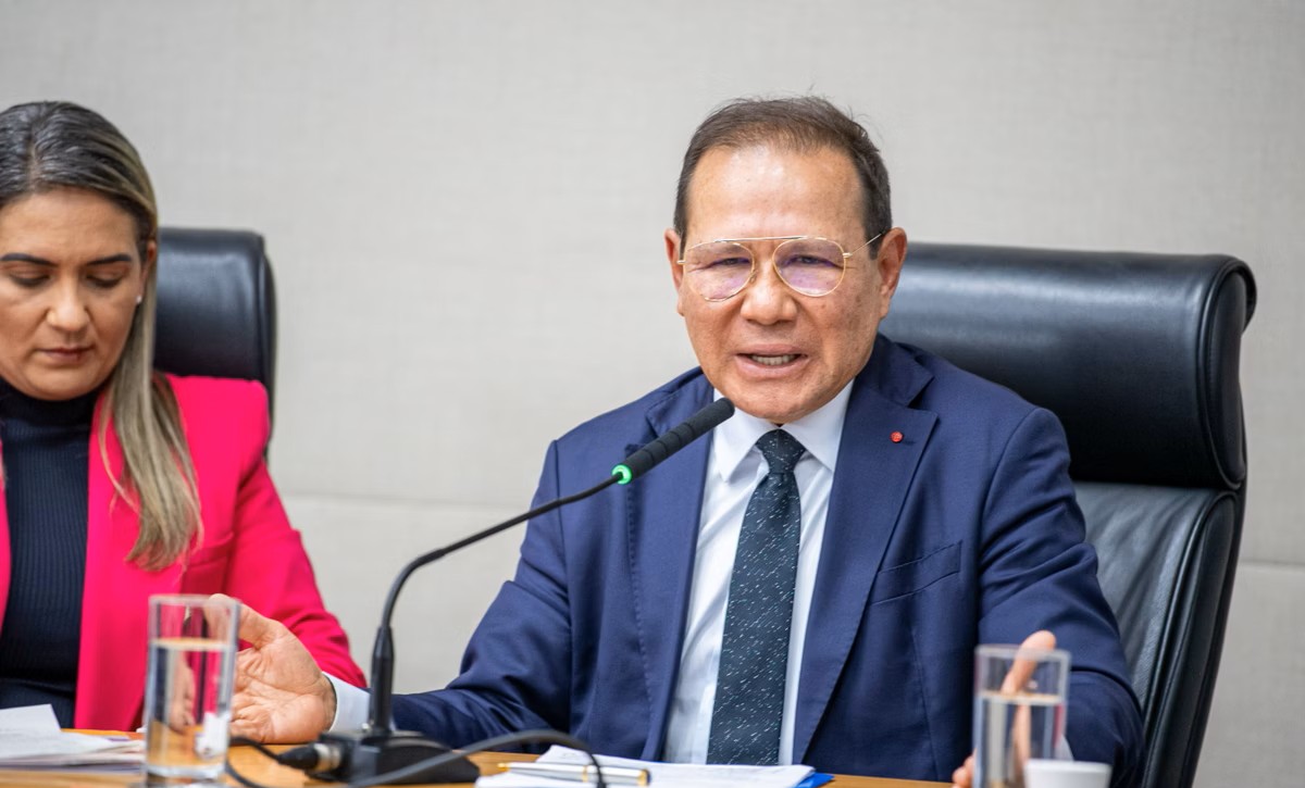 “Tem osso e tem carne”: presidente do BRB avalia que ativos comprados do Master podem gerar lucro, desde que estatal aguarde momento apropriado para venda.