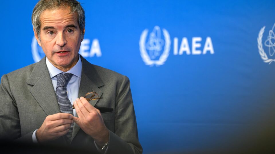 “Nenhum país sem armas nucleares enriquece urânio como o Irã”, diz chefe da AIEA