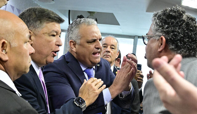 CPMI do INSS reage à decisão de Flávio Dino e fala em “grave interferência” do STF