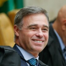 André Mendonça: a esperança terrivelmente improvável do Brasil ANDRÉ MENDONÇA TERRIVELMENTE