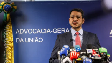 Ministro da AGU, Jorge Messias.