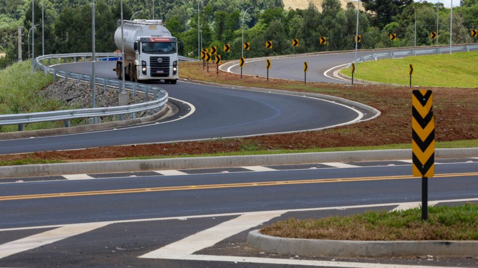 Quem está pagando pelas obras nas rodovias de Santa Catarina?