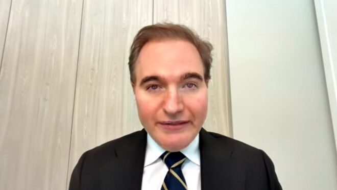 Relação Moraes-Vorcaro deve ter impacto nos EUA, aponta advogado de Trump