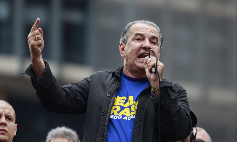 Moraes vota para tornar Malafaia réu por suposta ofensa a comandante do Exército