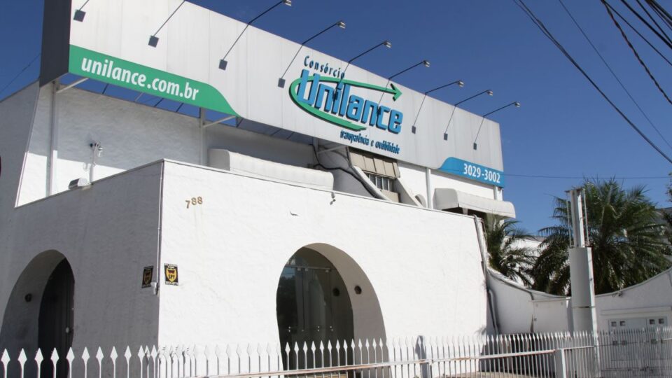 Por que milhares de clientes da Unilance ainda não recuperaram seu dinheiro?