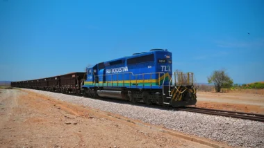 obras da ferrovia transnordestina