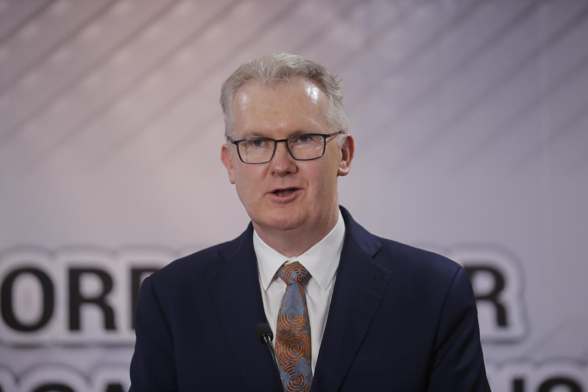 Austrália concede asilo a jogadores do Irã após protesto