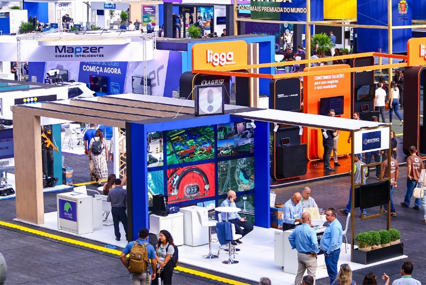 Área de negócios do Smart City Expo Curitiba promove encontros estratégicos entre empresas, startups, investidores e gestores públicos para impulsionar soluções para cidades inteligentes.