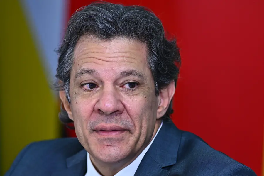 De saída do Ministério da Fazenda, Fernando Haddad deixa percepção de piora no cenário econômico e expectativas de uma conjuntura pior daqui a seis meses. 