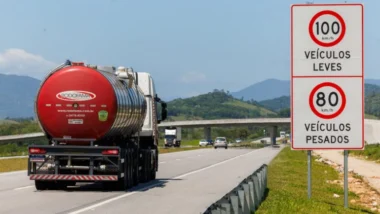 Fiscalização eletrônica com radares no Contorno Viário, em Santa Catarina.