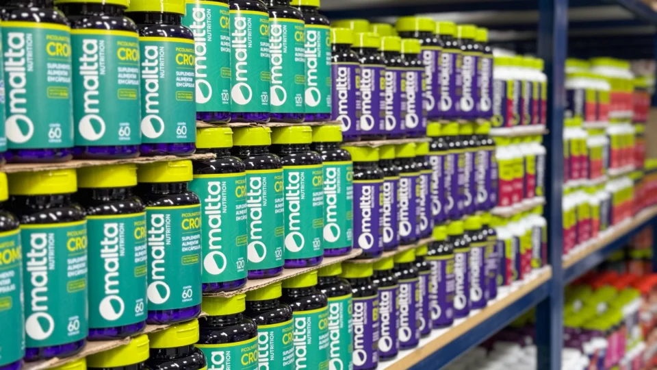A Maltta consolida o seu catálogo com foco no bem-estar integral. A linha de produtos é desenhada para atender homens e mulheres, reafirmando o compromisso da marca com uma saúde universal e sem segmentações de nicho.