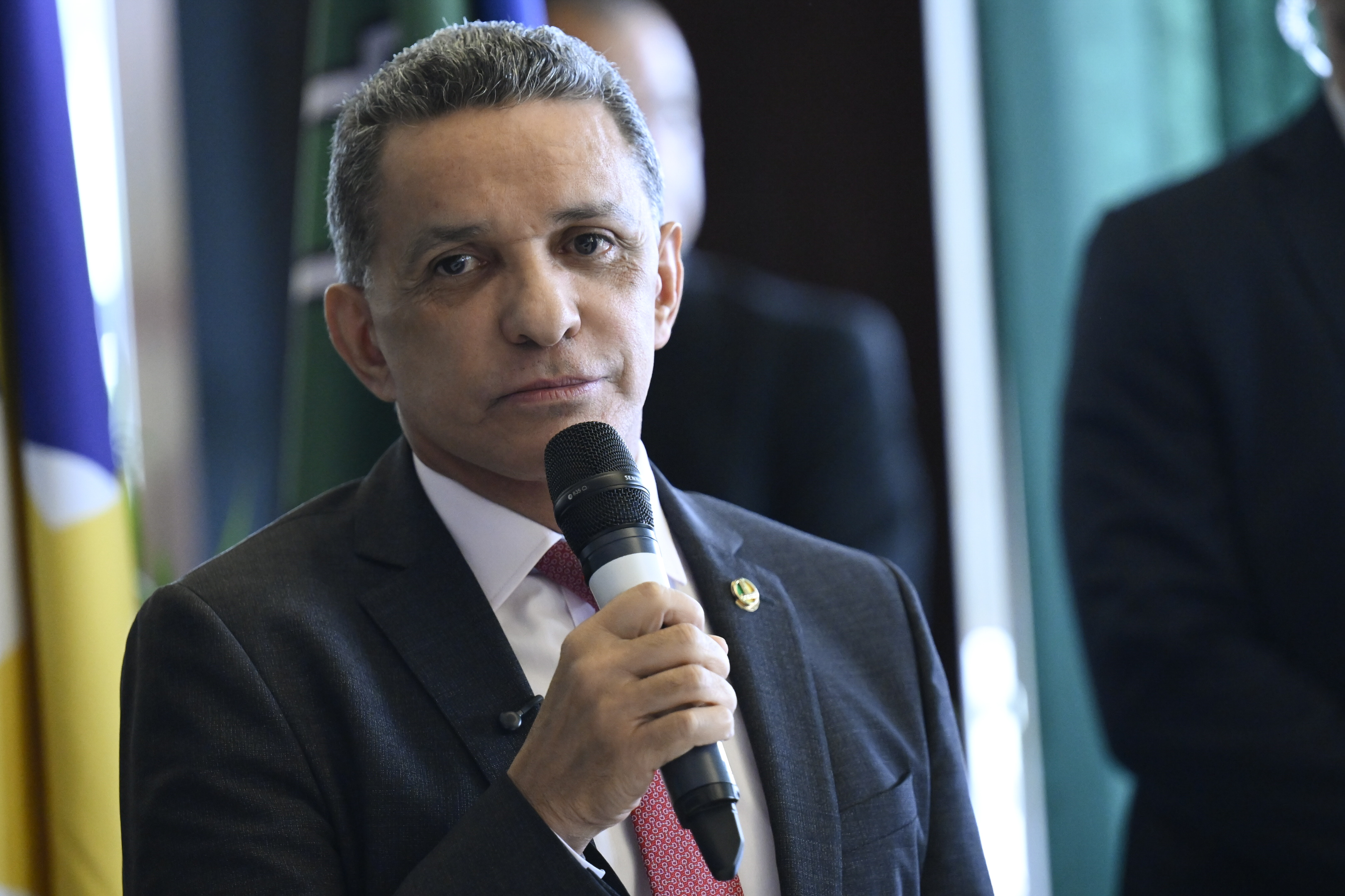 Roberta Acioly assumirá no lugar de Mecias de Jesus. Tribunais de contas atraíram partidos após de envolvimento do TCU no caso Master.