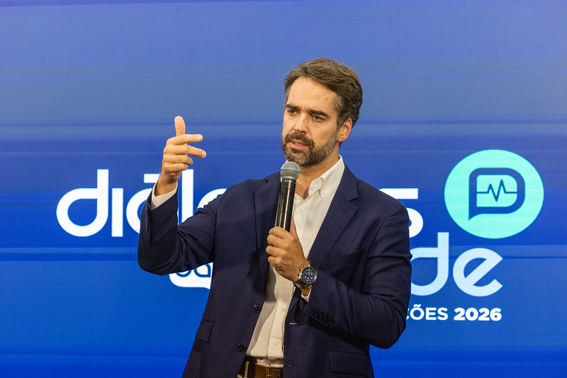 Eduardo Leite defende que Senado apure relações entre Vorcaro e ministros do STF