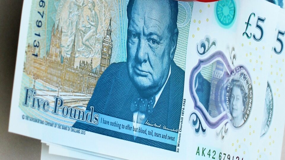 O Reino Unido apaga sua história e abre caminho para a tirania