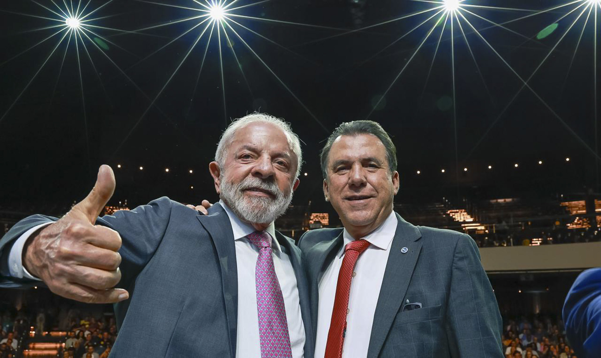 Presidente Lula e o ministro do Trabalho, Luiz Marinho: mudanças reduziram antecipação de saque-aniversário do FGTS em 85%