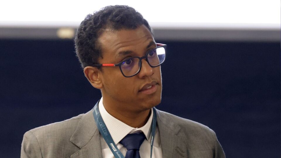 Quem é o novo ministro “anti-Bolsonaro” do TSE que vai julgar a propaganda eleitoral 