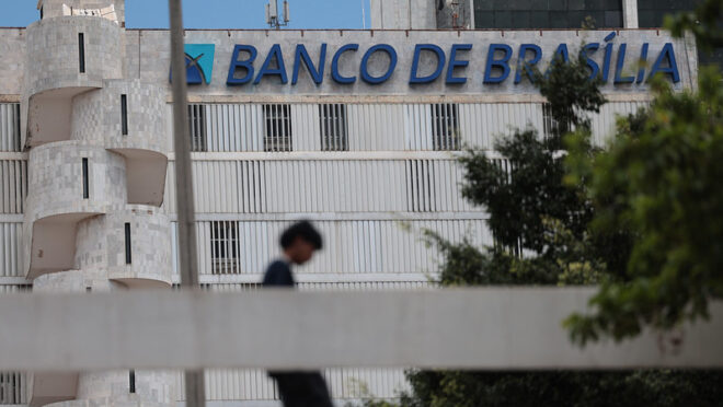 Banco do Brasil nega ao TCU que estuda federalizar BRB