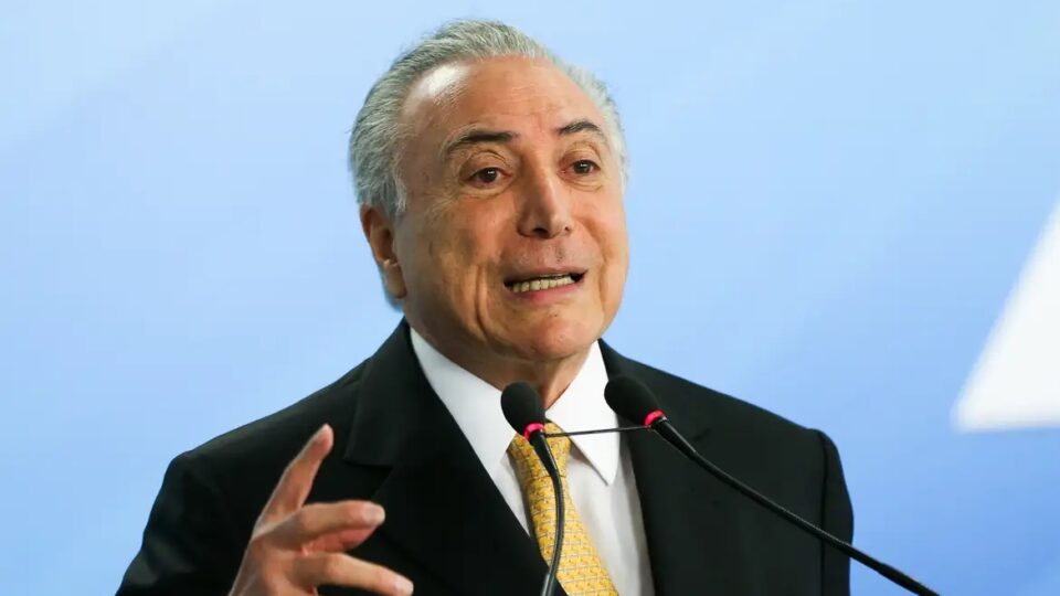 Temer descarta concorrer à presidência e diz que Lula deveria fazer o mesmo