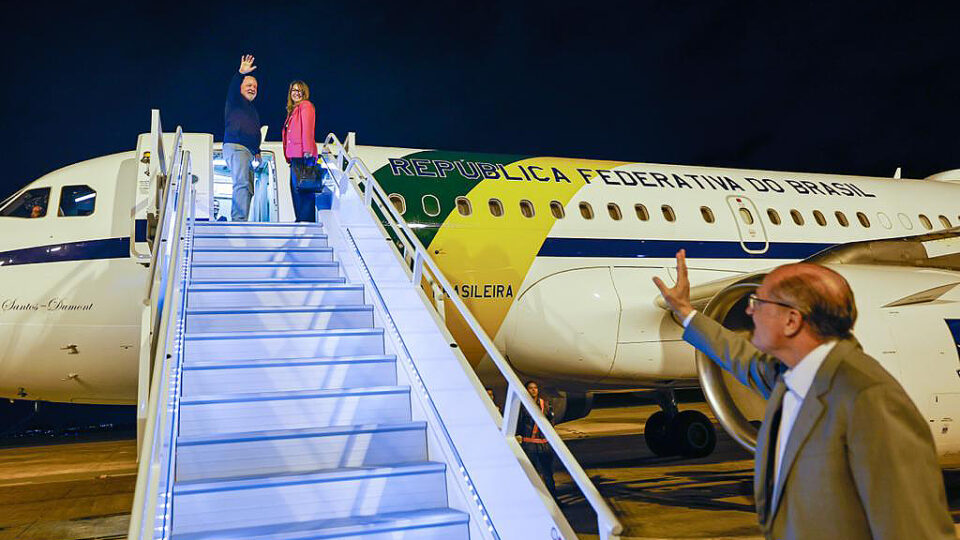 Viagens internacionais de Lula somaram R$ 52 milhões em 2025