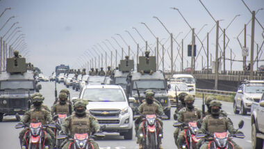 Mais de 75 mil policiais e militares foram mobilizados para operações contra o crime com apoio dos EUA Imagem referente a matéria