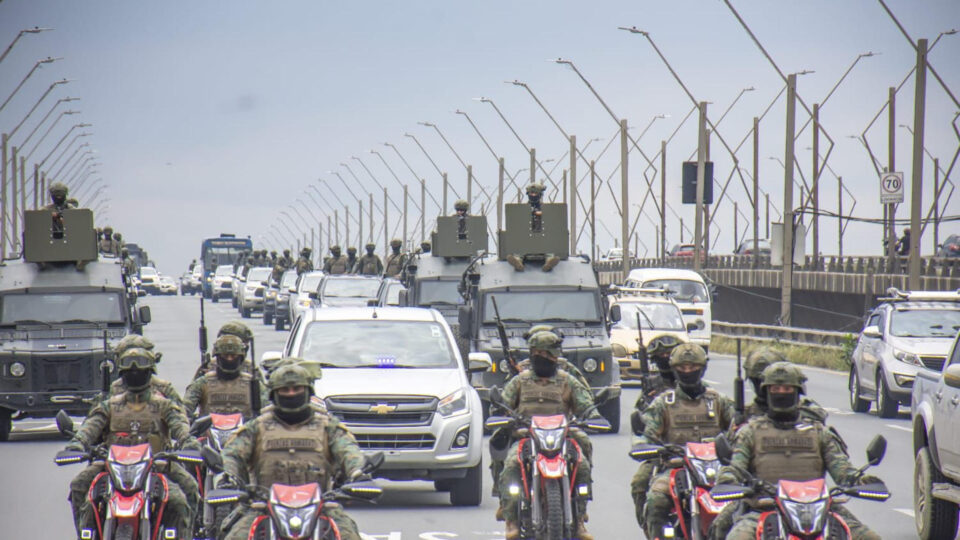 Com apoio dos EUA, Equador lança megaoperação contra o narcotráfico