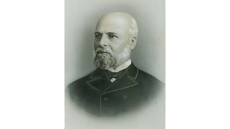 Henrique Dumont, considerado o Rei do Café no Brasil.