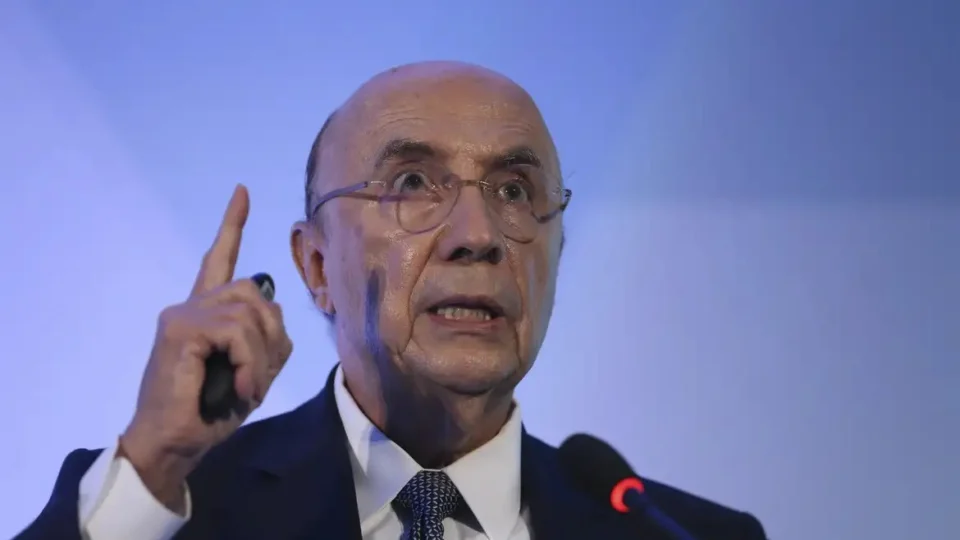 Ex-ministro da Fazenda defendeu contenção de gastos públicos e reposicionamento do Estado na composição do PIB.