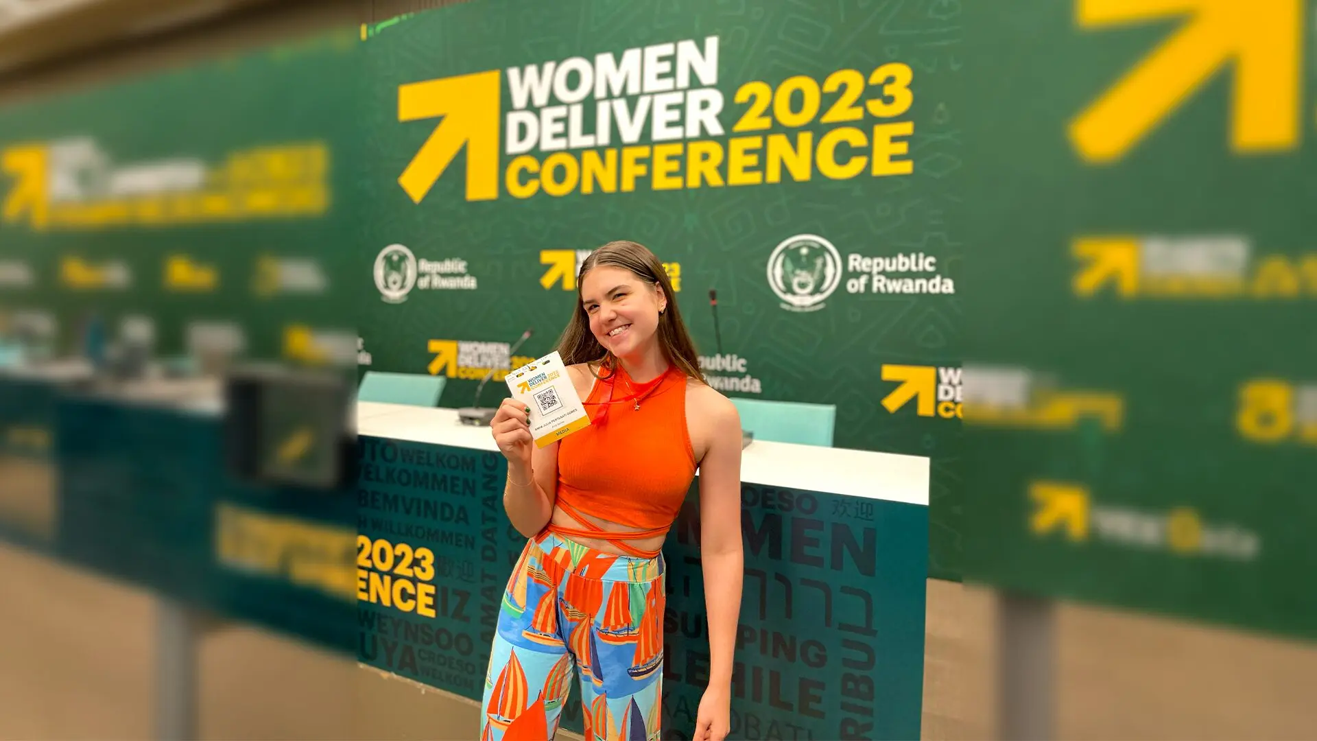 Com apoio da The Dream, estudante participa de programa global de liderança feminina em Ruanda.