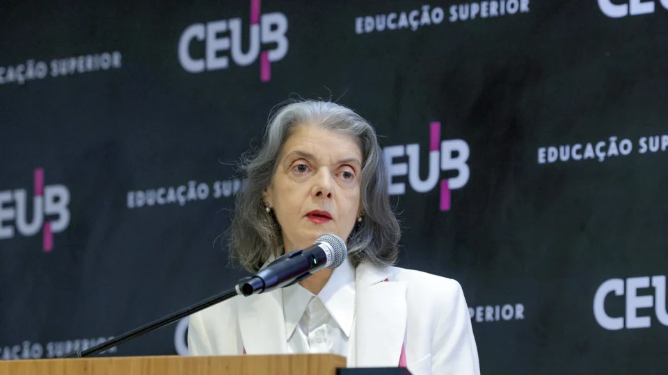 “Deus me livre de ser julgada por juiz que não seja honesto”, diz Cármen Lúcia