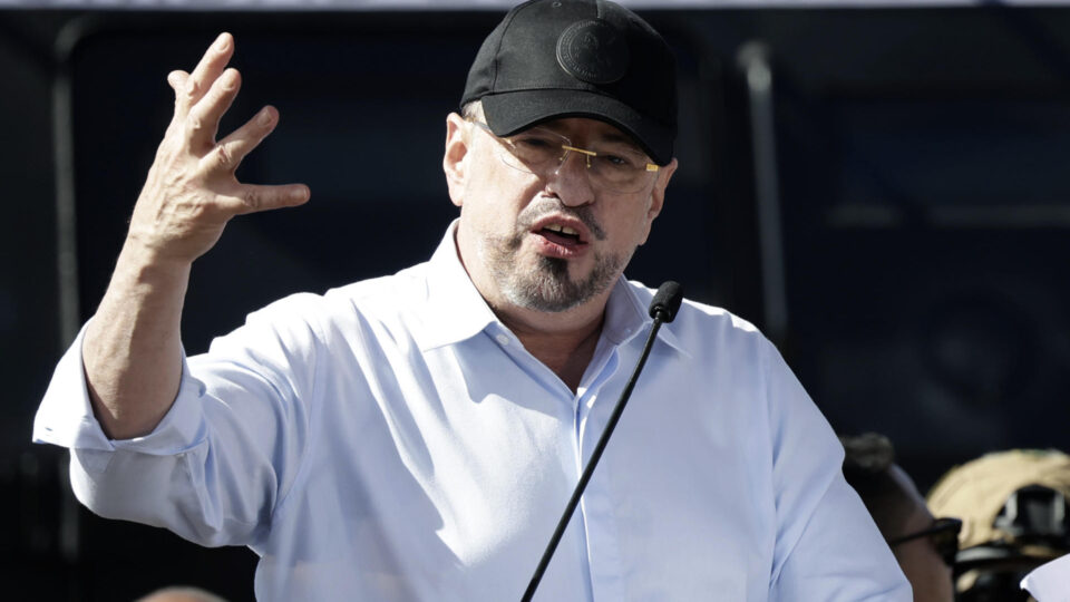 Governo aliado de Trump na Costa Rica expulsa diplomatas cubanos